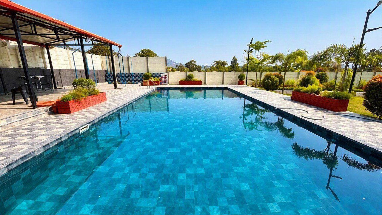 Swimming pool at Nature's Nest